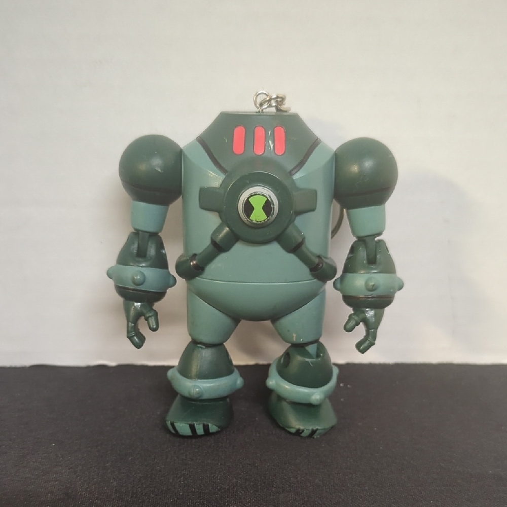 4/$20 Ben 10 NRG Action Figure  Key Chain  2010 Ultimate Alien
